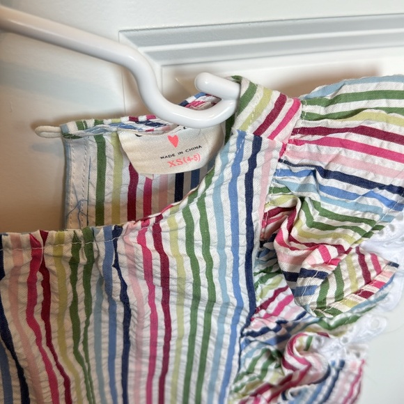 Flutter Eyelet Sleeve Top - Picture 3 of 3